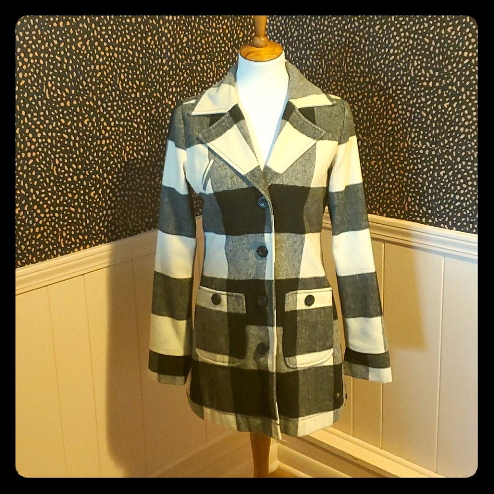 Black and white checkered peacoat